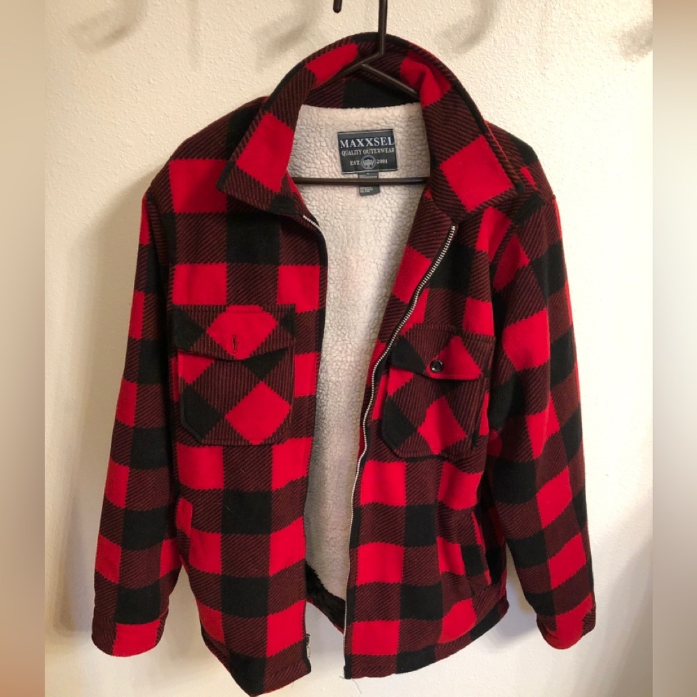 Buffalo check Sherpa-lined zip up jacket